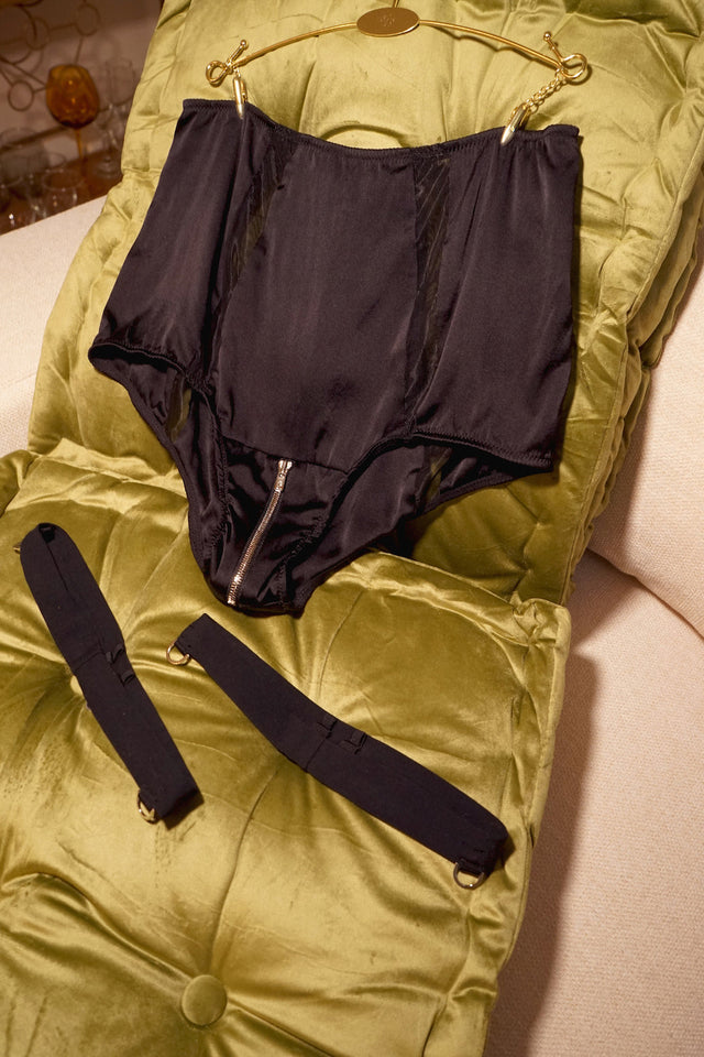 luxury lingerie gifts